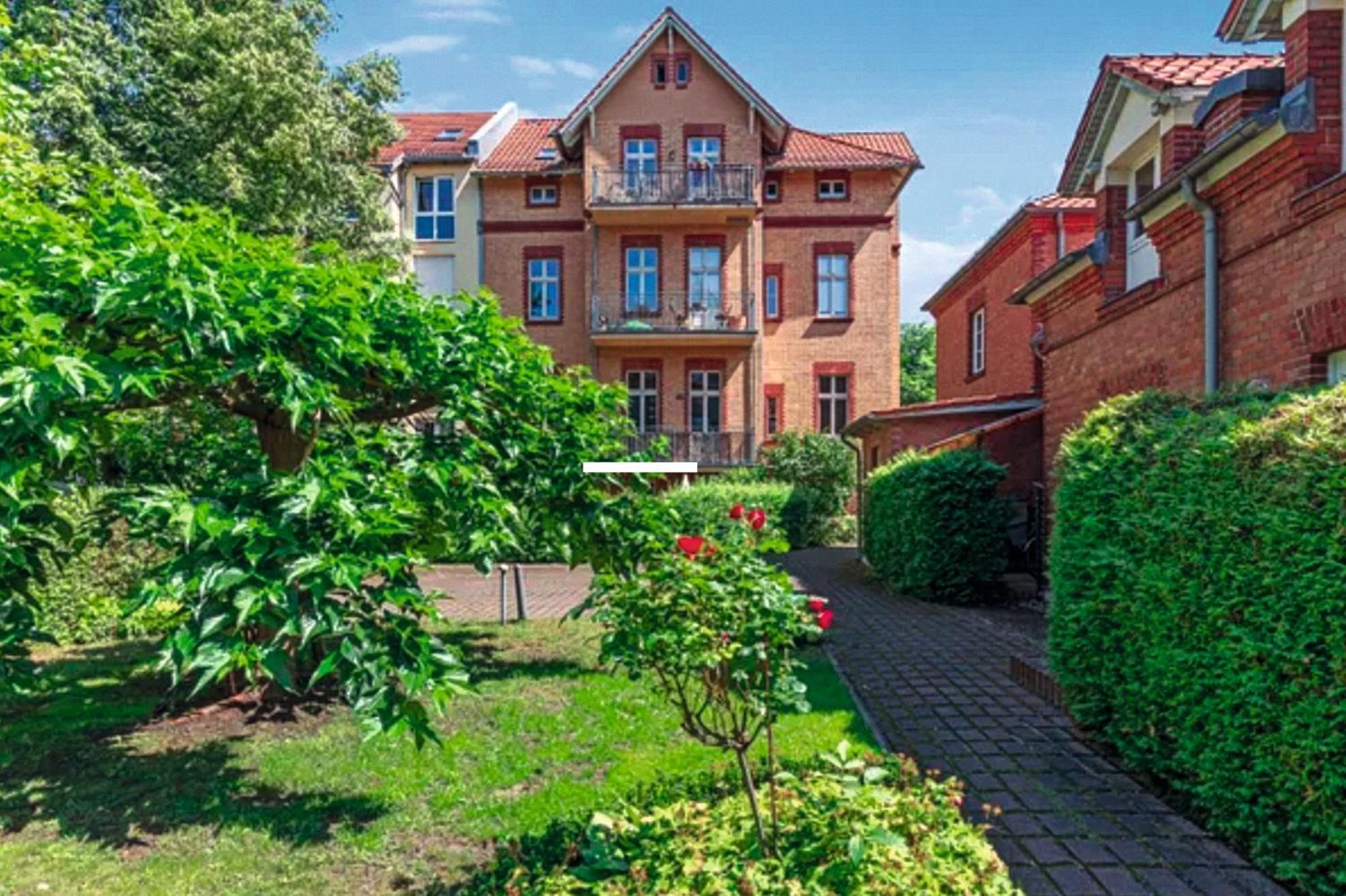 Gruenderzeitvilla In Potsdam Exterior foto